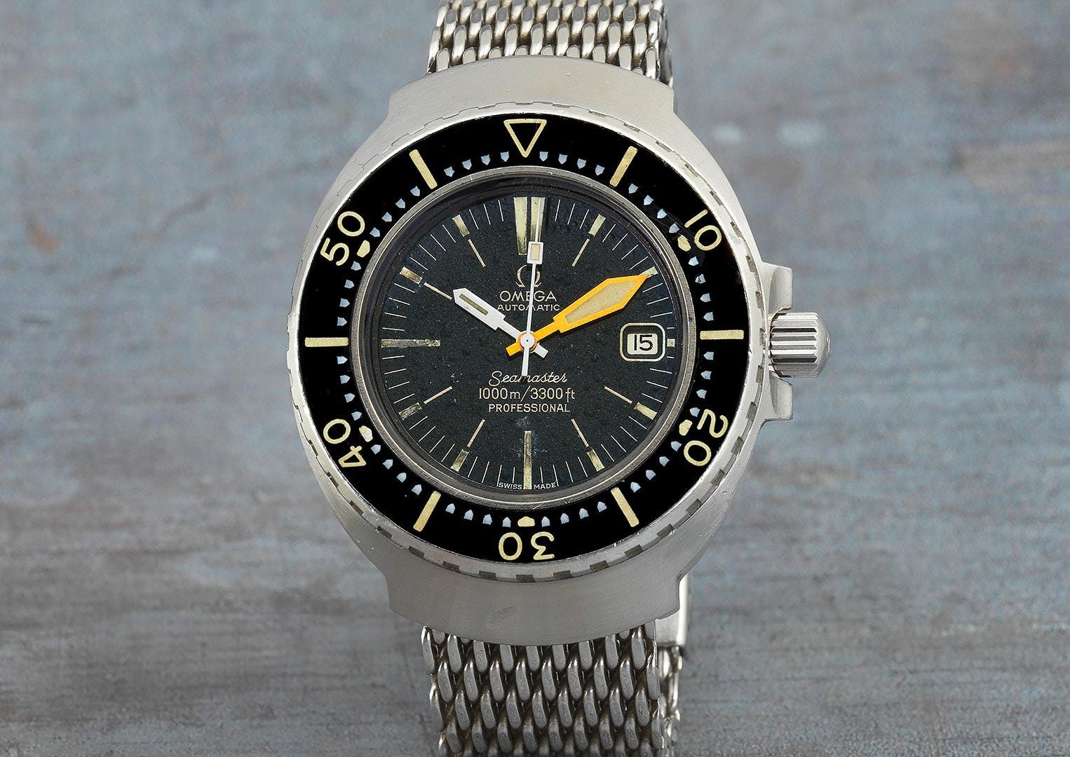 The original Ploprof was followed by the Seamaster 1000. Image courtesy of Bonhams