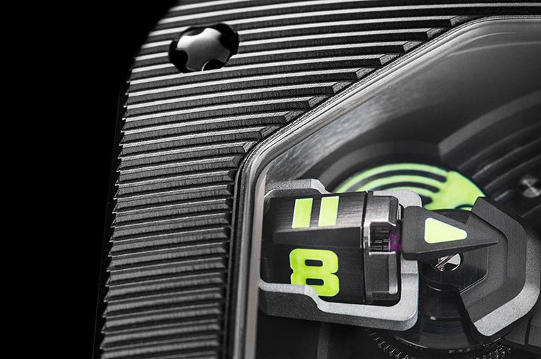 Urwerk UR-110 close up